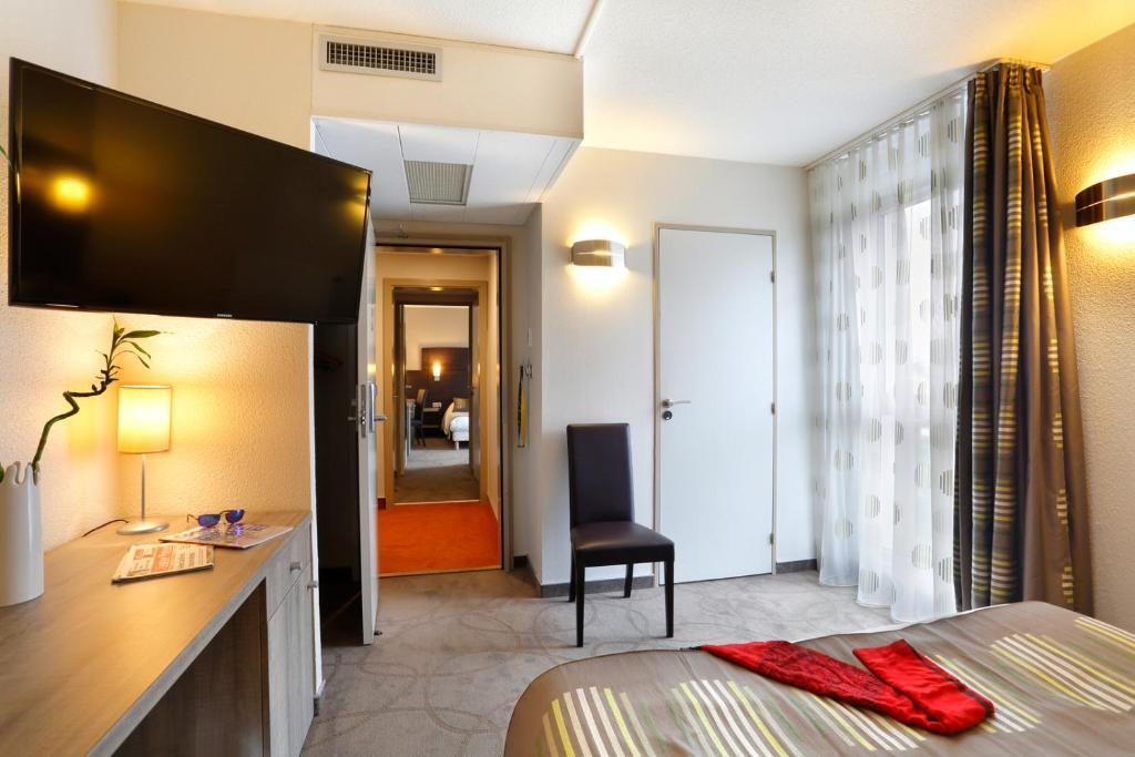 hotel image 8