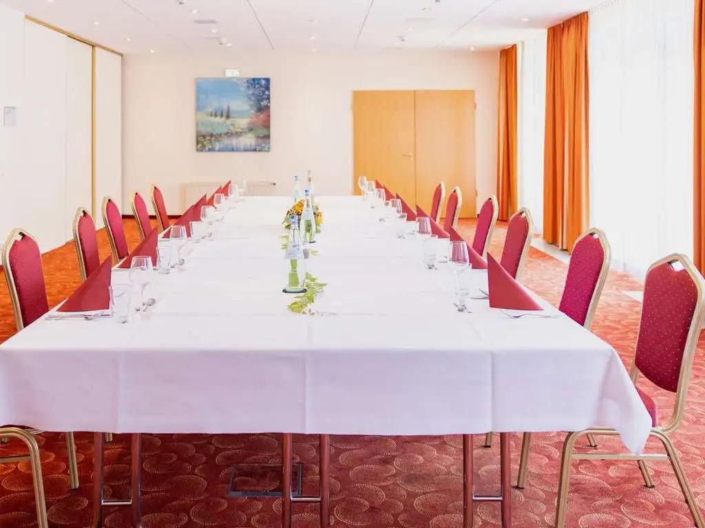 hotel image 10