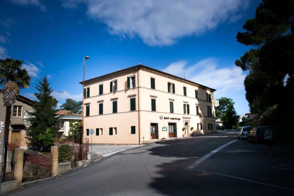 hotel image 10