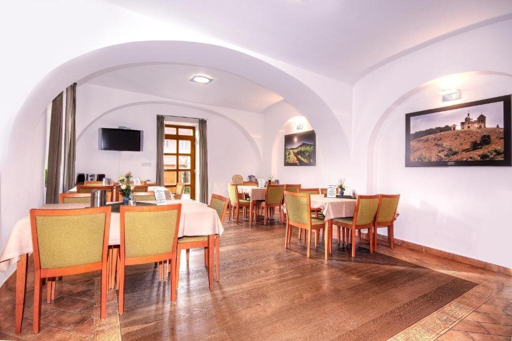 hotel image 13