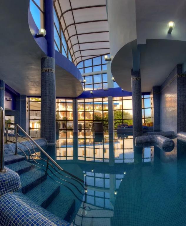 hotel image 13
