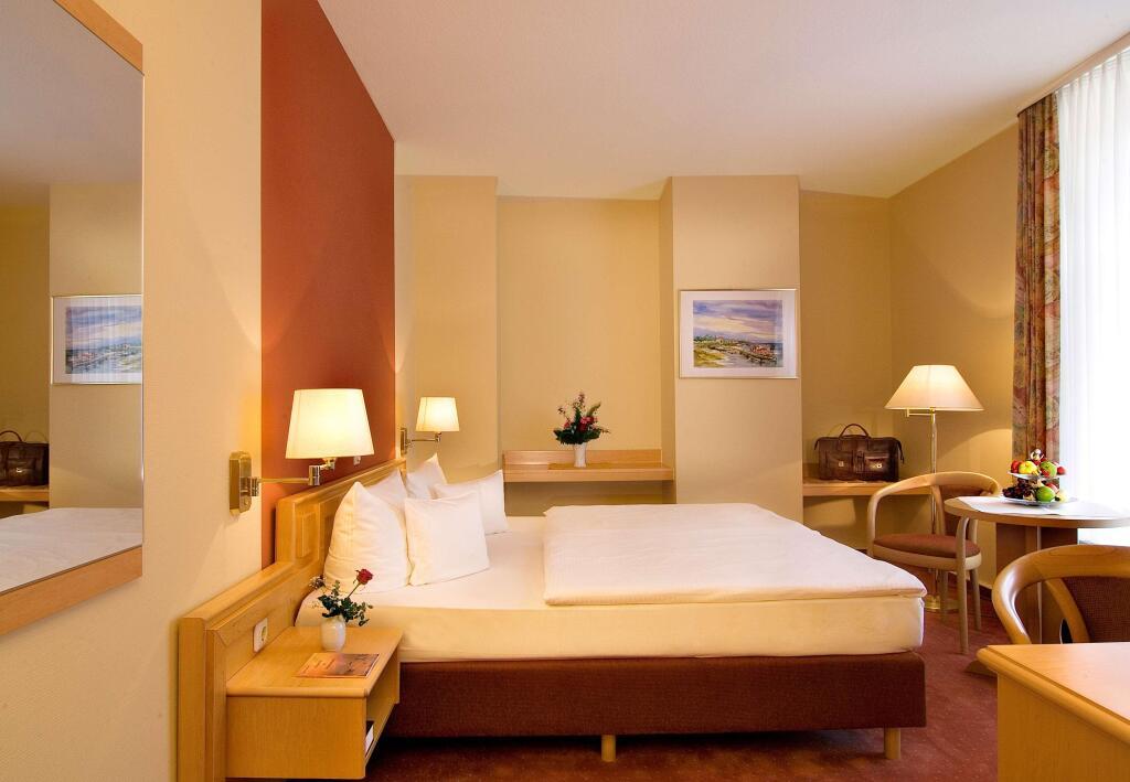 hotel image 10