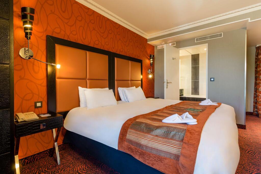 hotel image 11