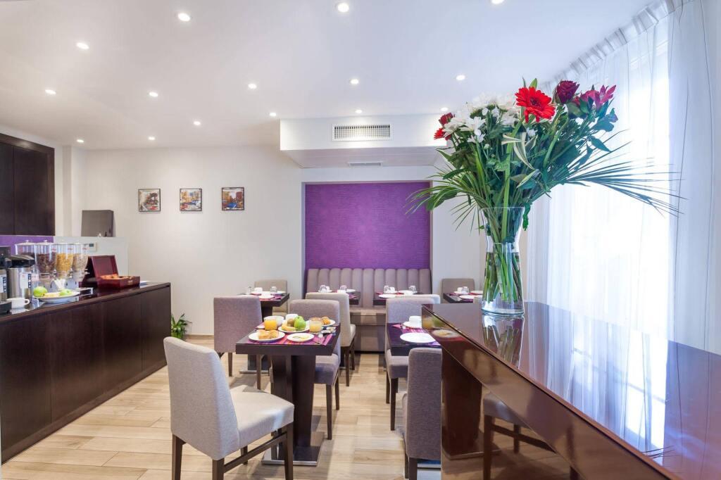 hotel image 13