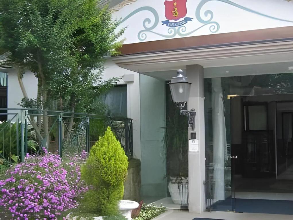 hotel image 11