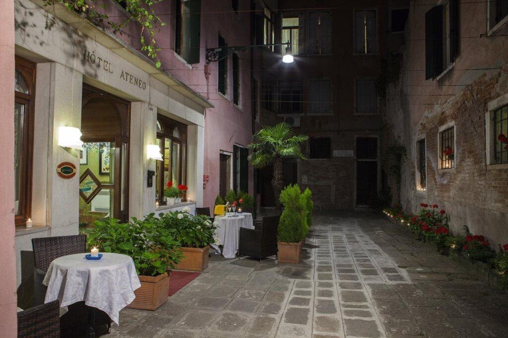 hotel image 17