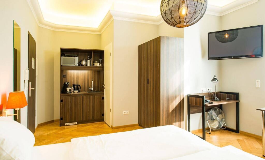 hotel image 7