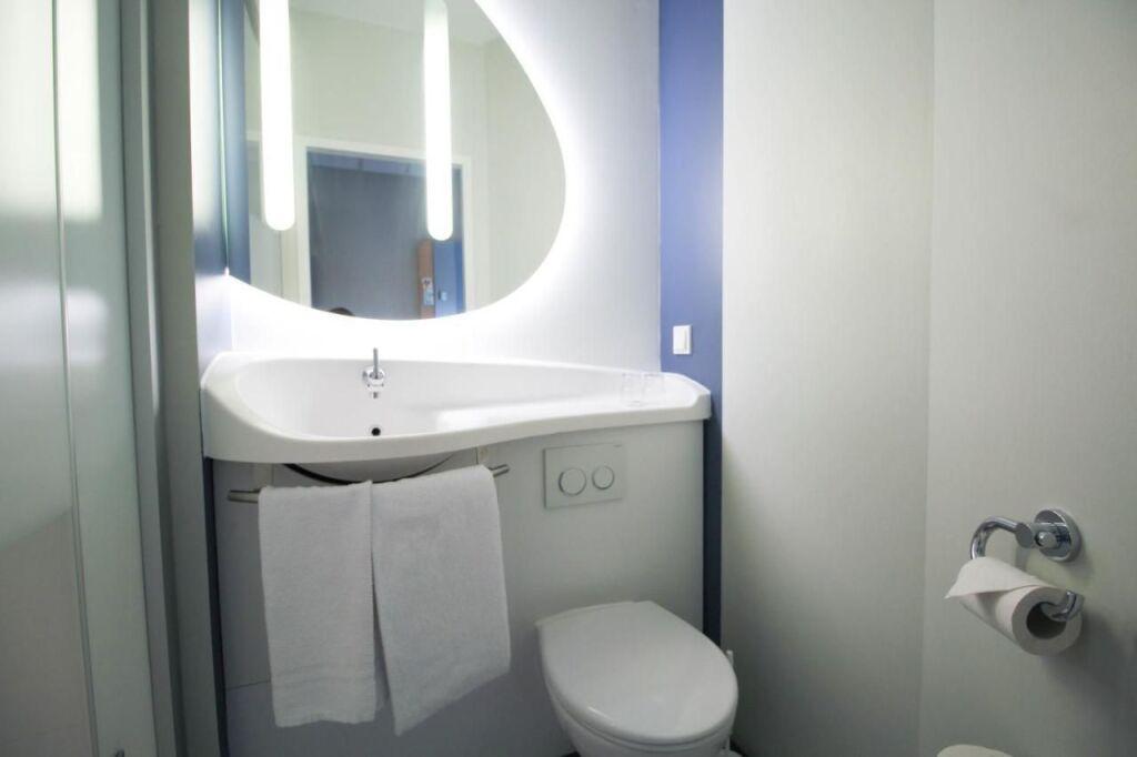 hotel image 9