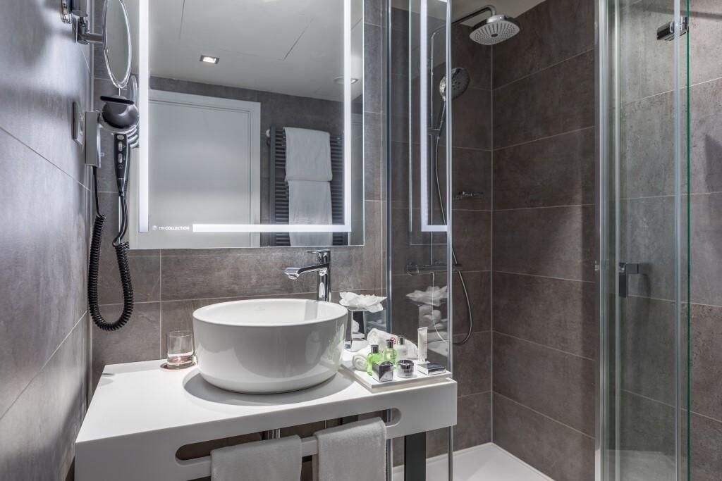 hotel image 9