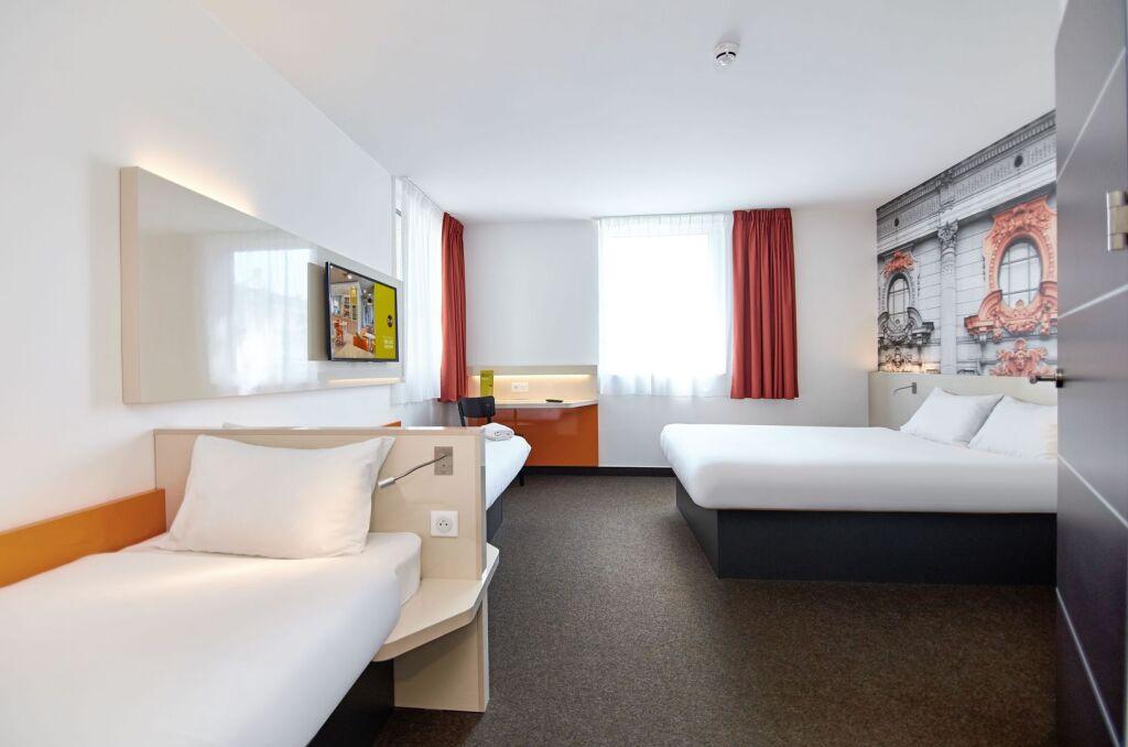 hotel image 11