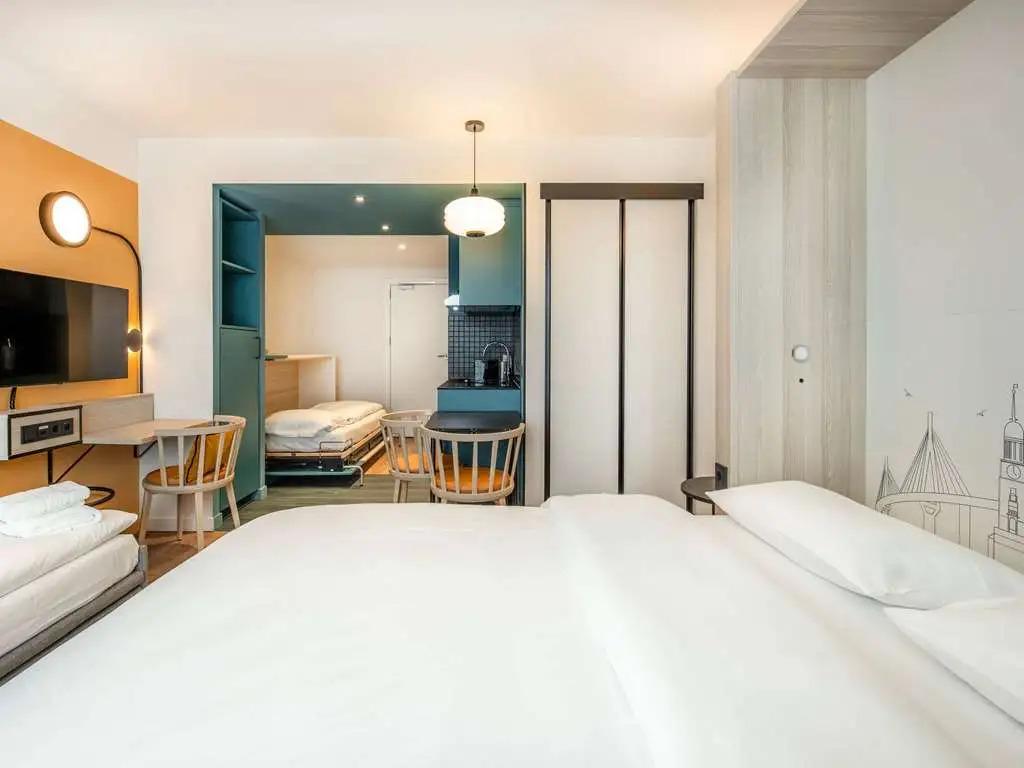 hotel image 8