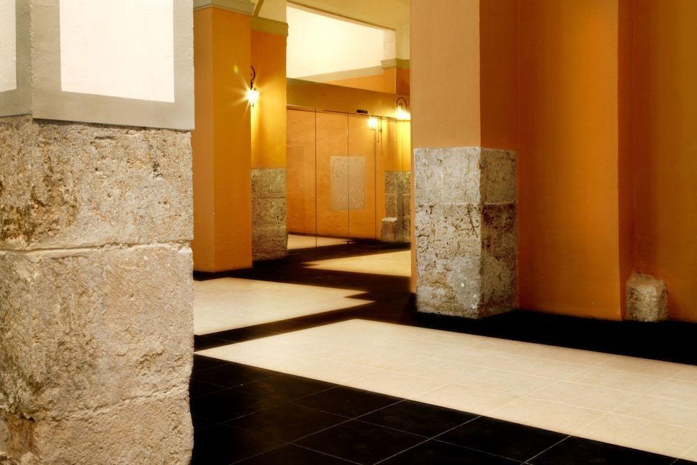 hotel image 30