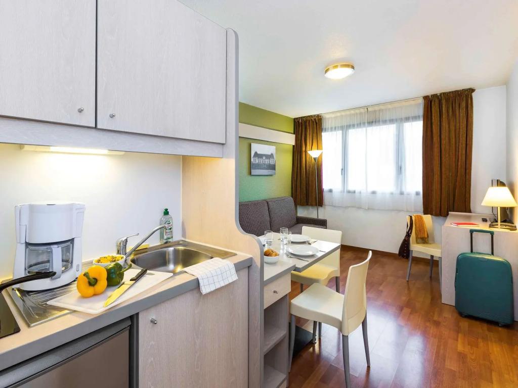 hotel image 8