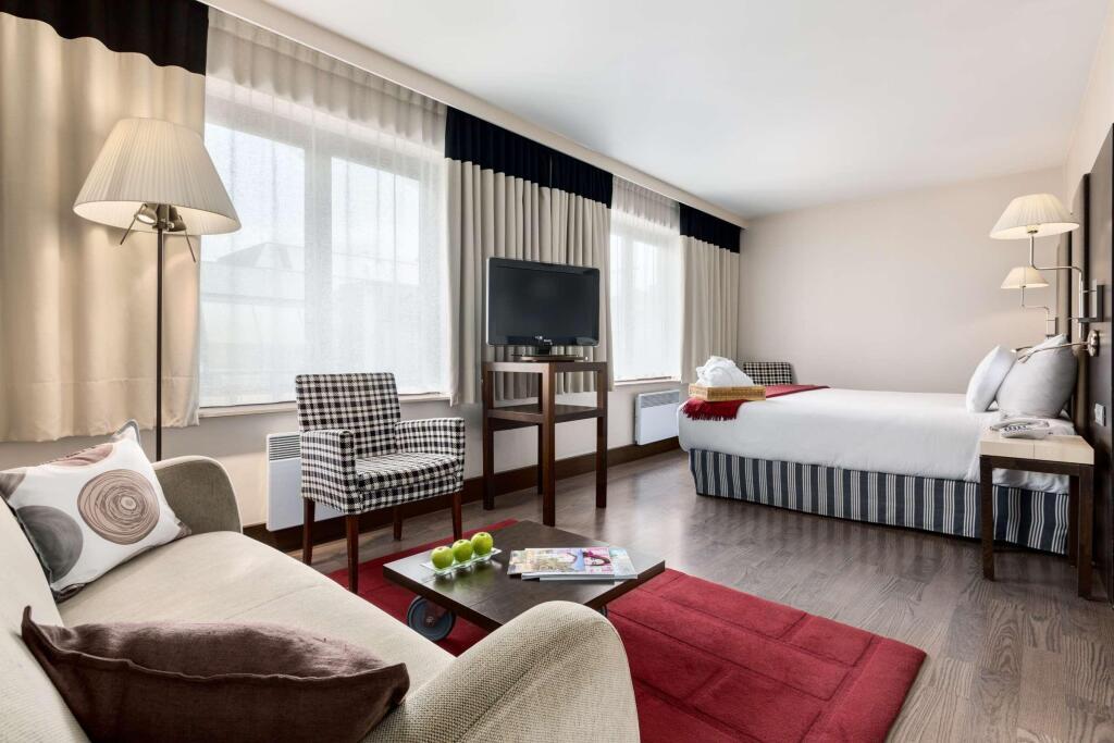 hotel image 9