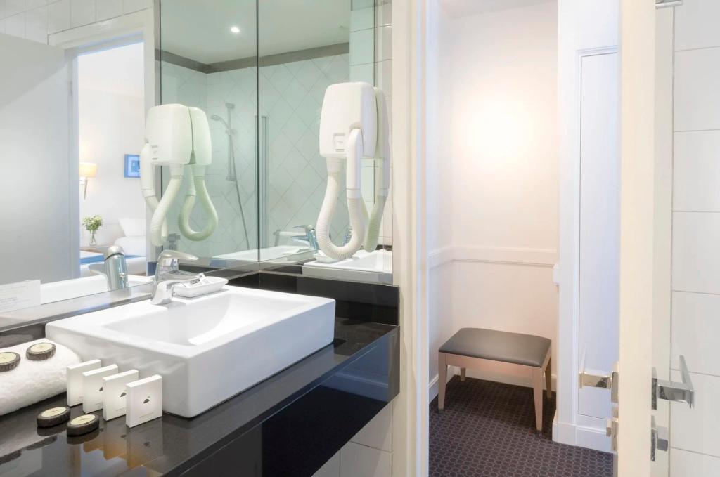 hotel image 11
