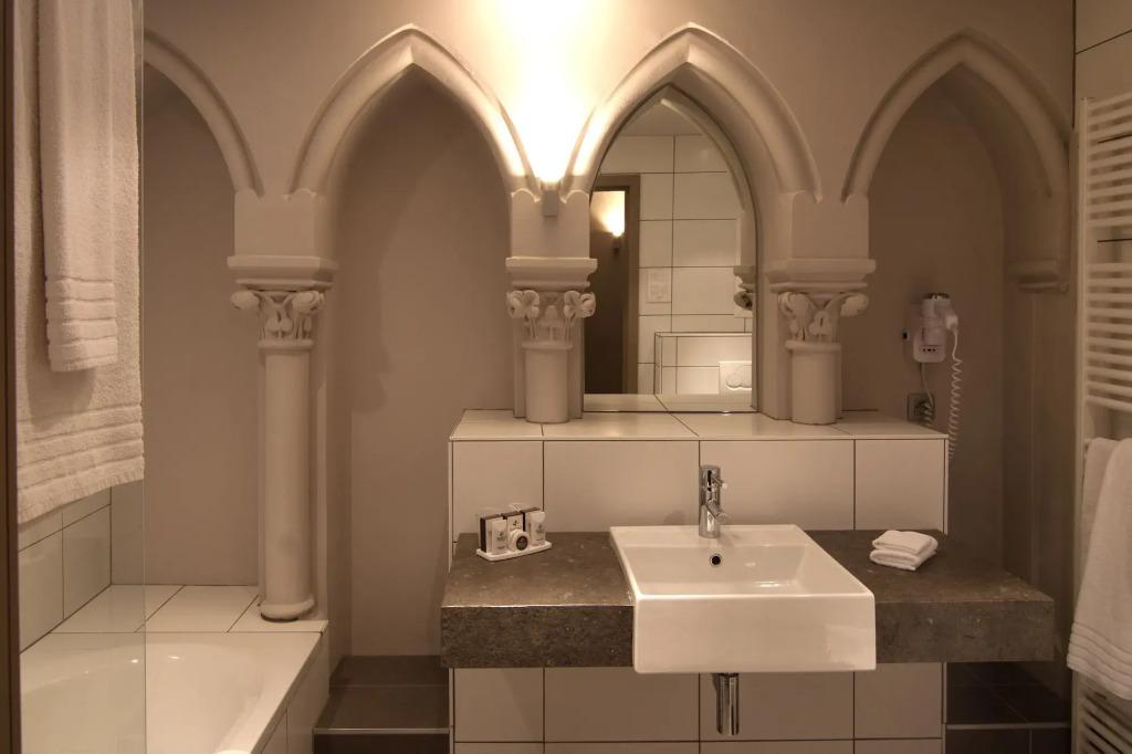 hotel image 35