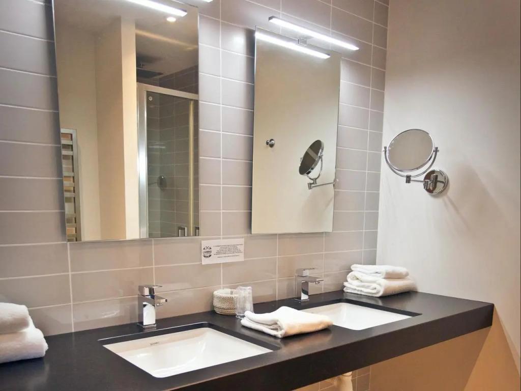 hotel image 16