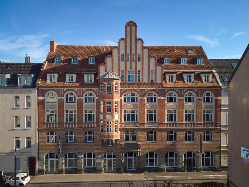 hotel image 12