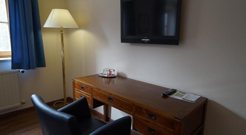 hotel image 12