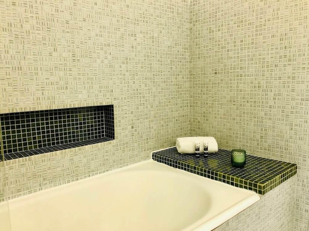 hotel image 13