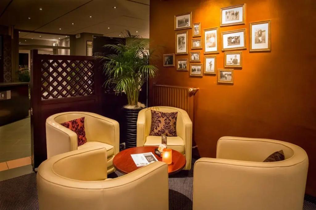 hotel image 11
