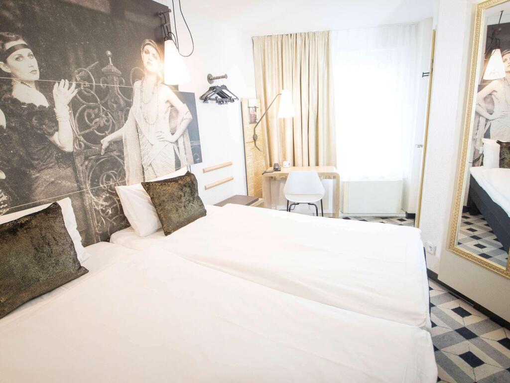 hotel image 29