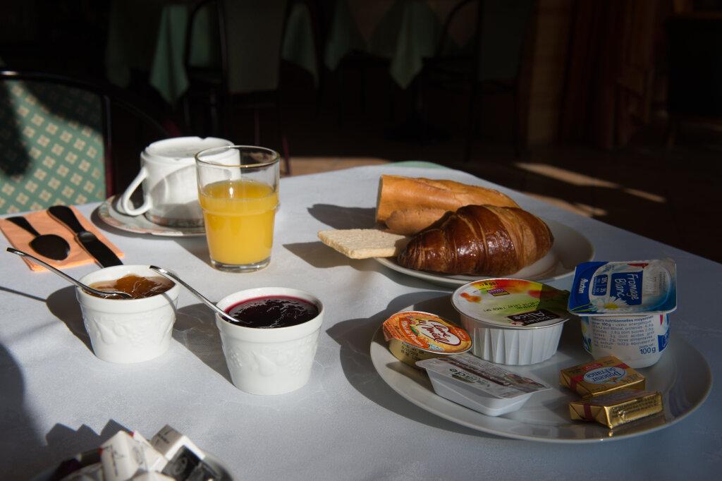 hotel image 12