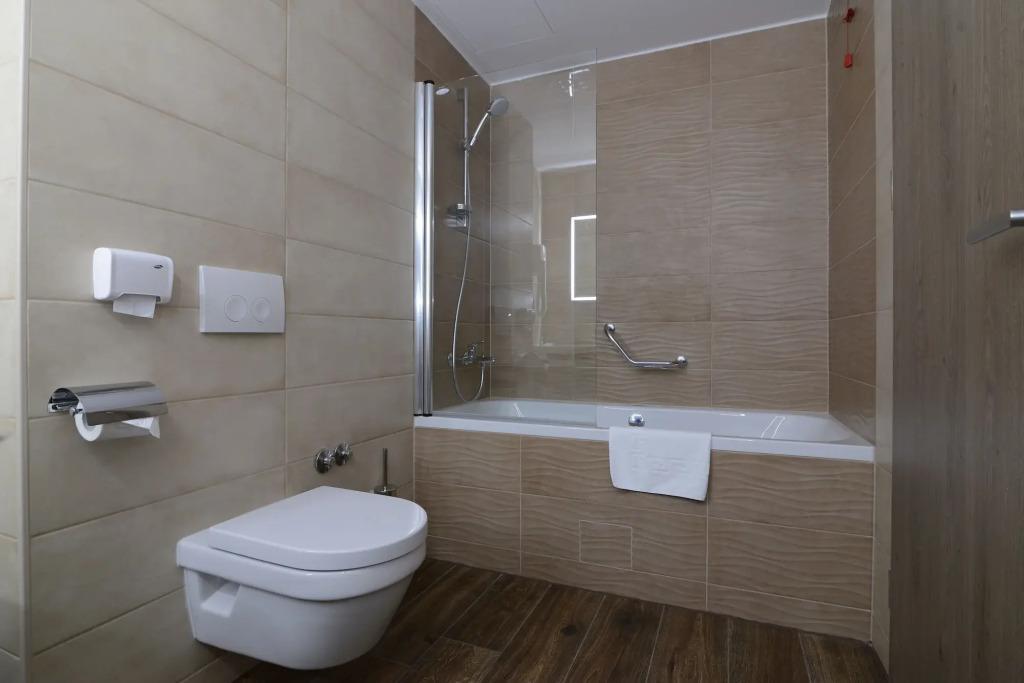 hotel image 16