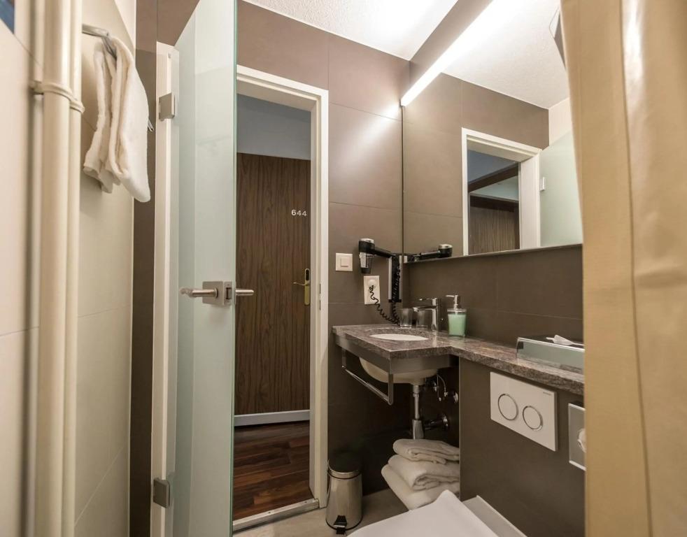 hotel image 10