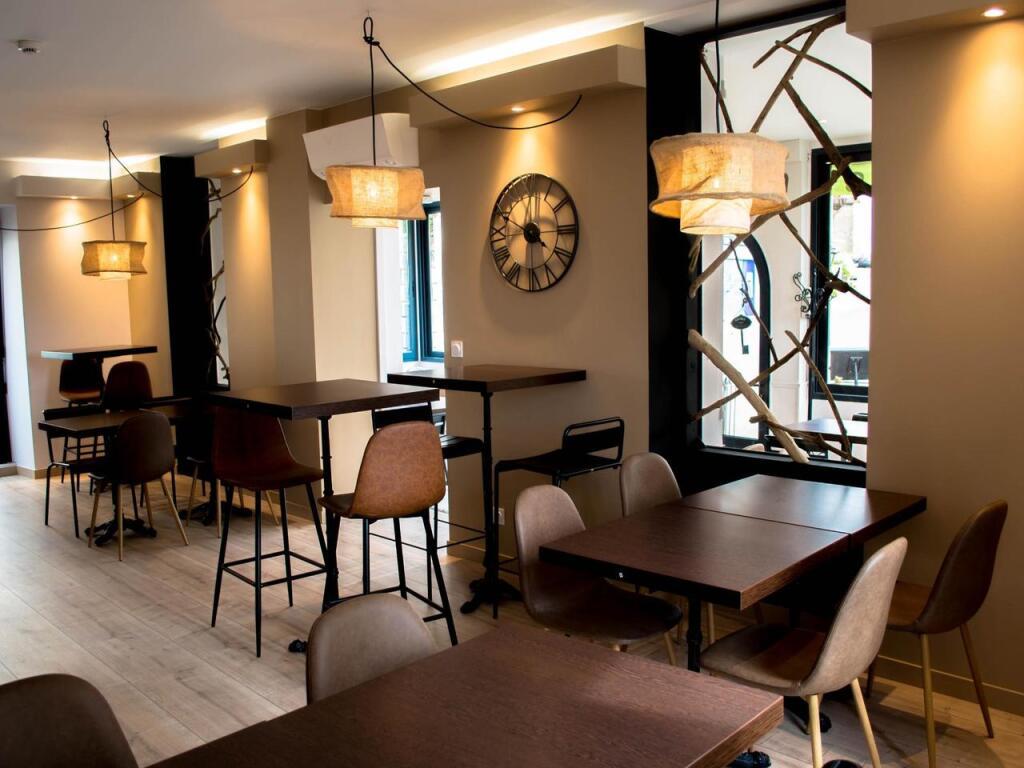 hotel image 10