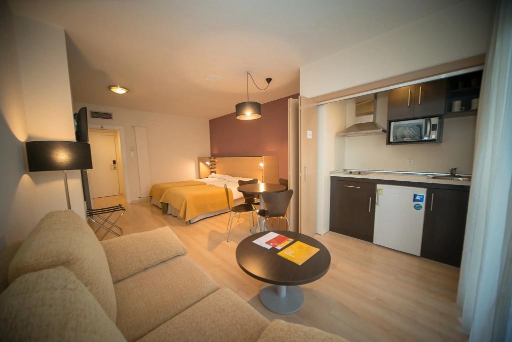 hotel image 16