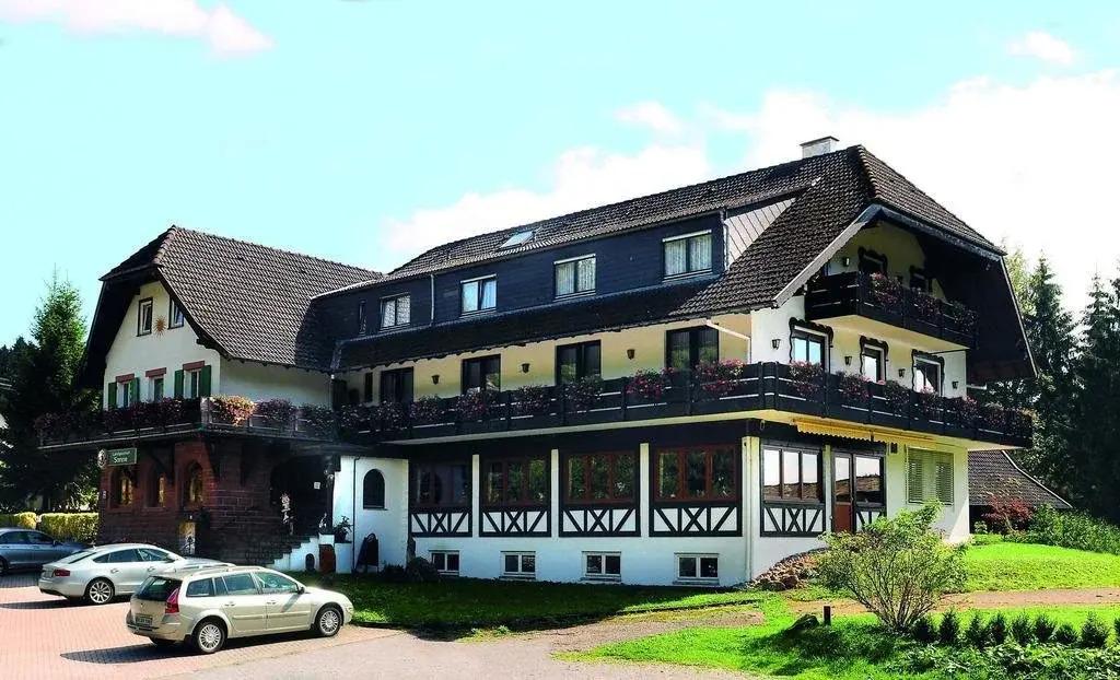 hotel image 10
