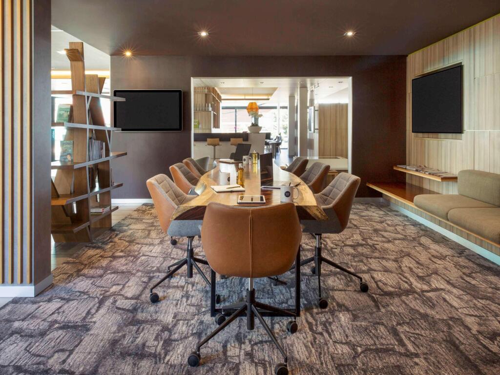 hotel image 10