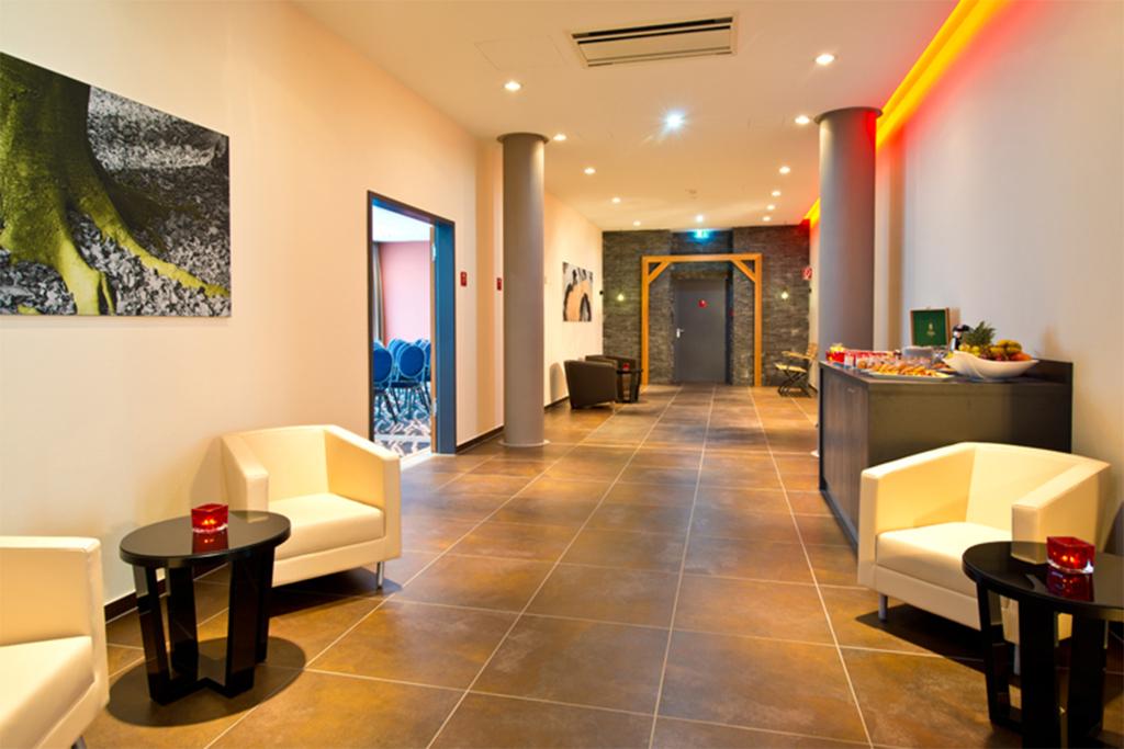 hotel image 10