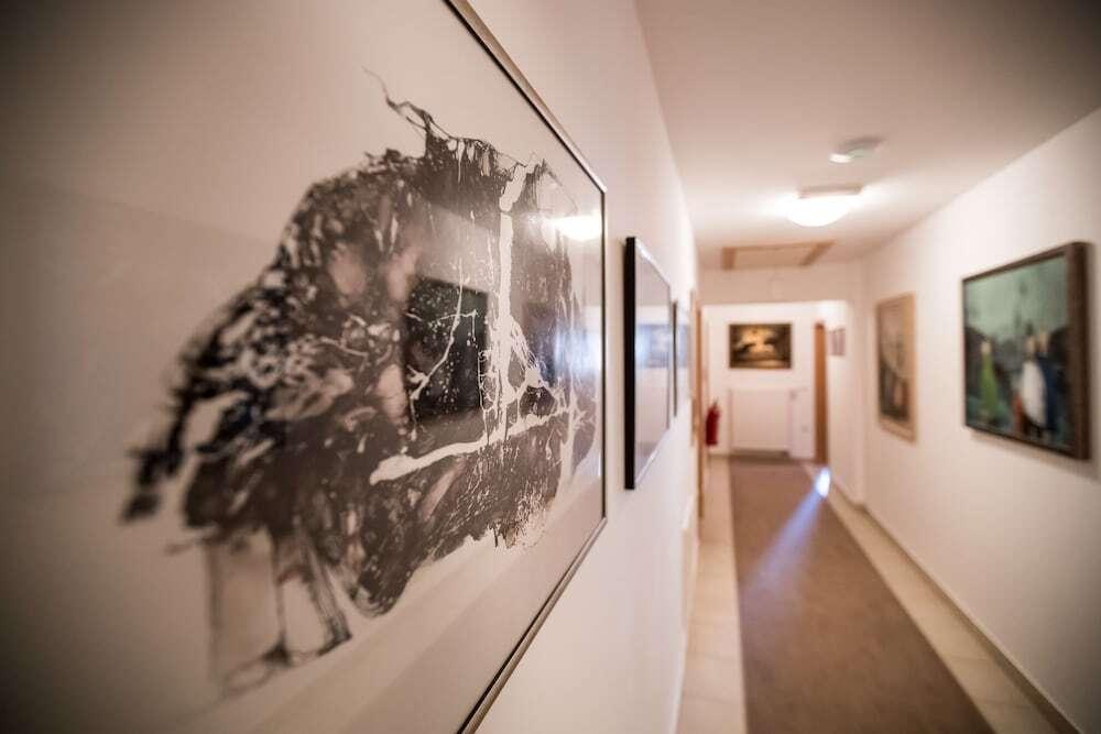 hotel image 32