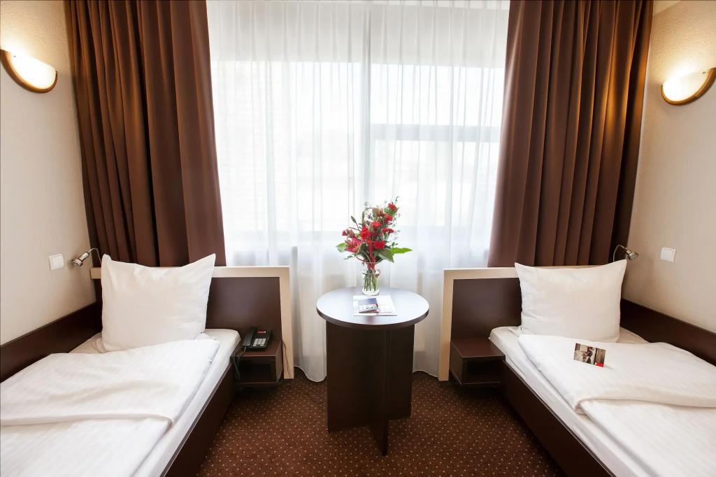 hotel image 36