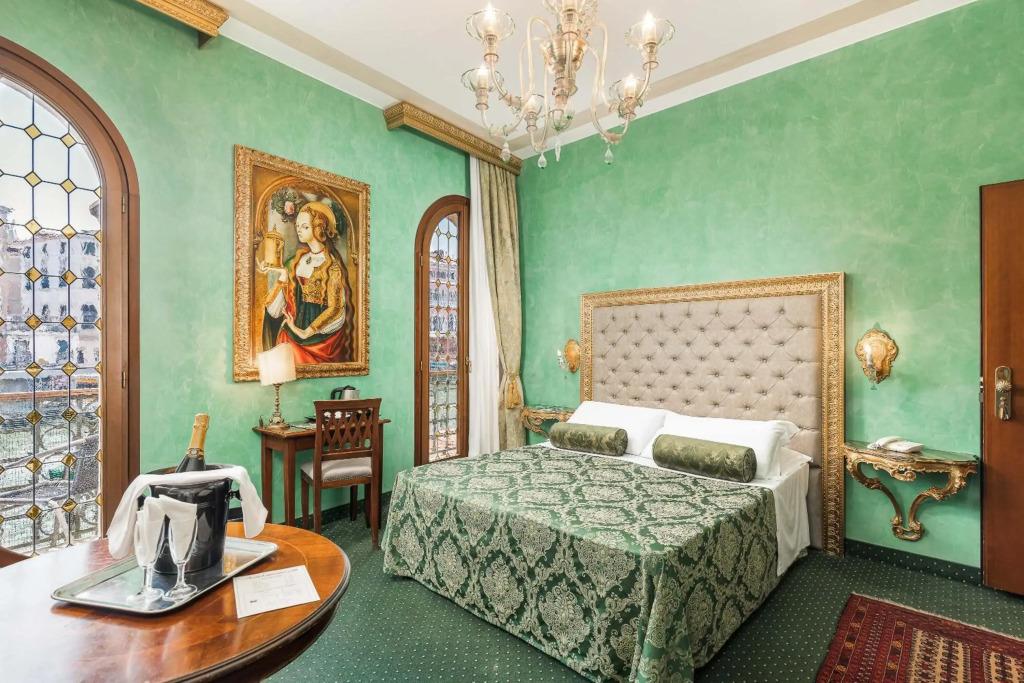 hotel image 9