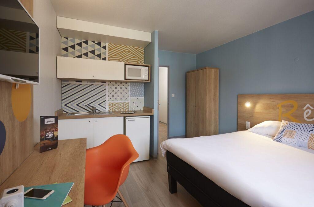 hotel image 10