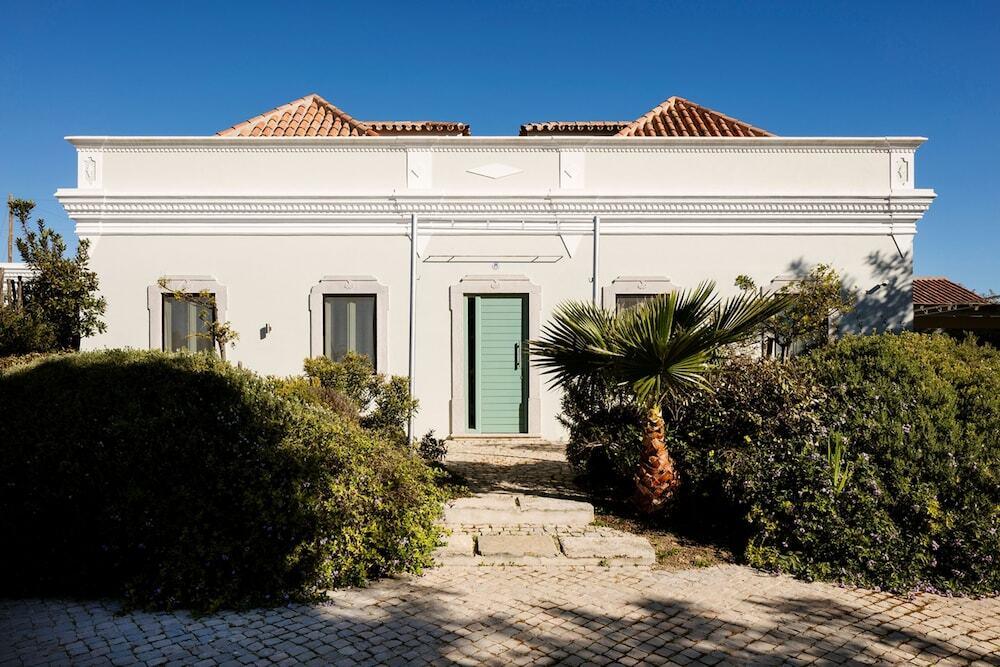 hotel image 8