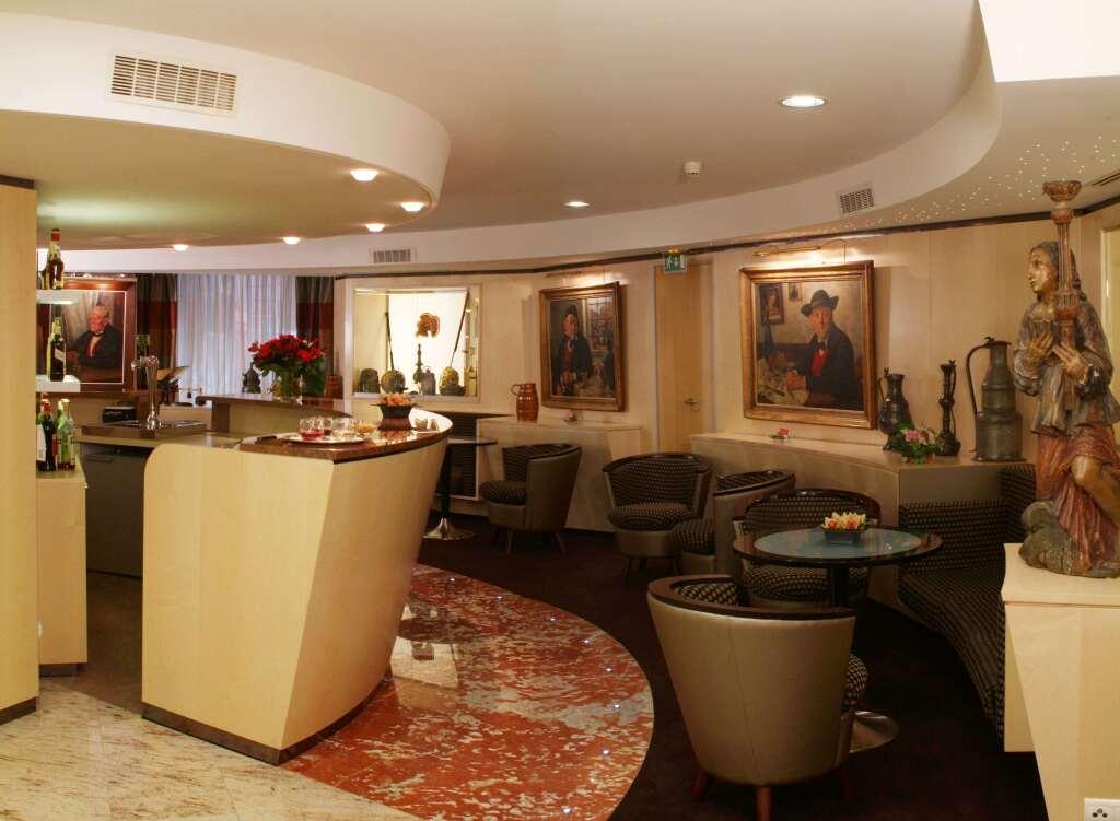 hotel image 10