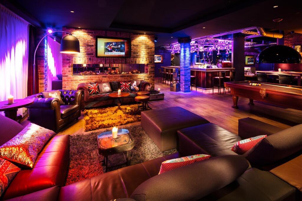 hotel image 12