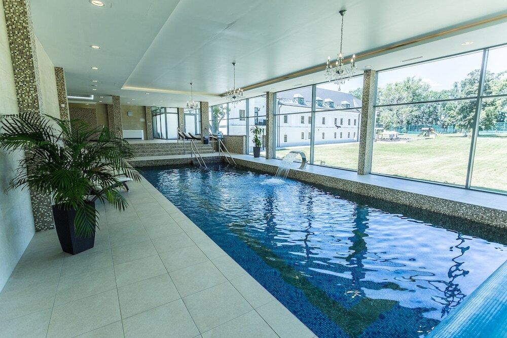 hotel image 8