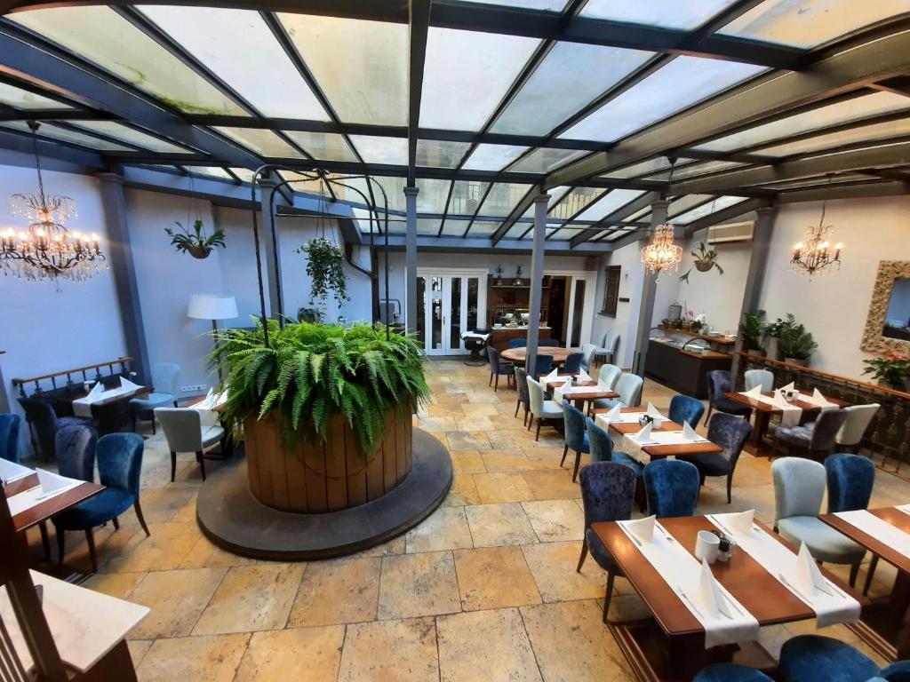 hotel image 14