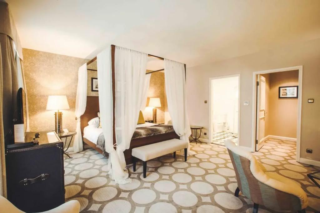 hotel image 37