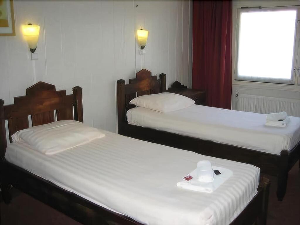 hotel image 11