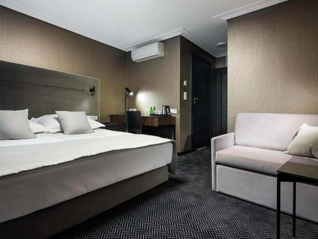hotel image 16