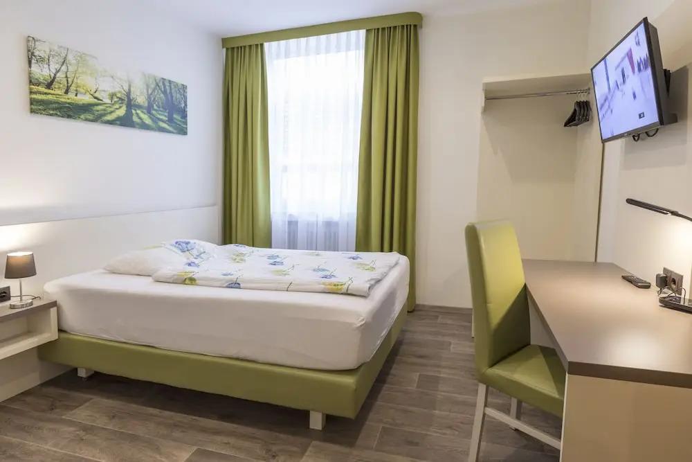 hotel image 9