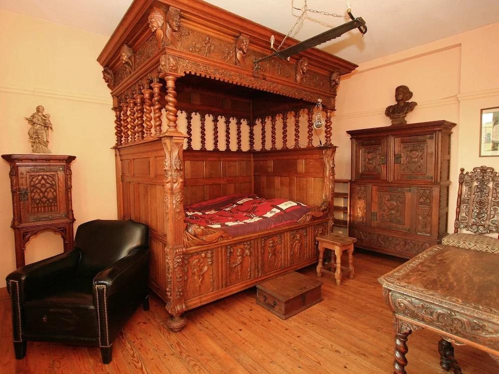 hotel image 13