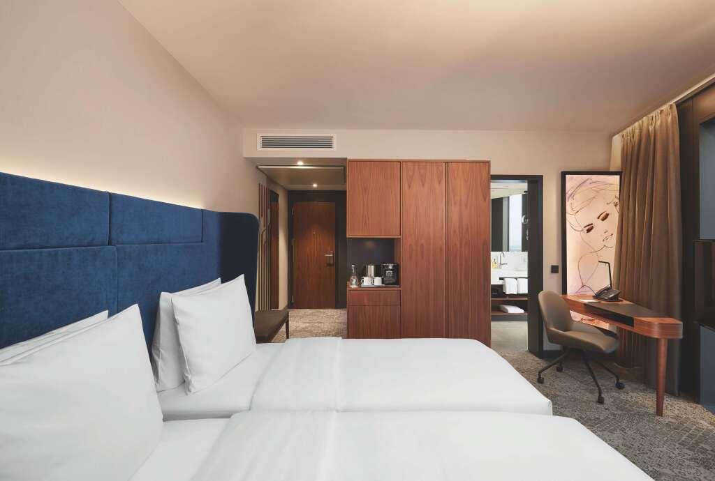 hotel image 16