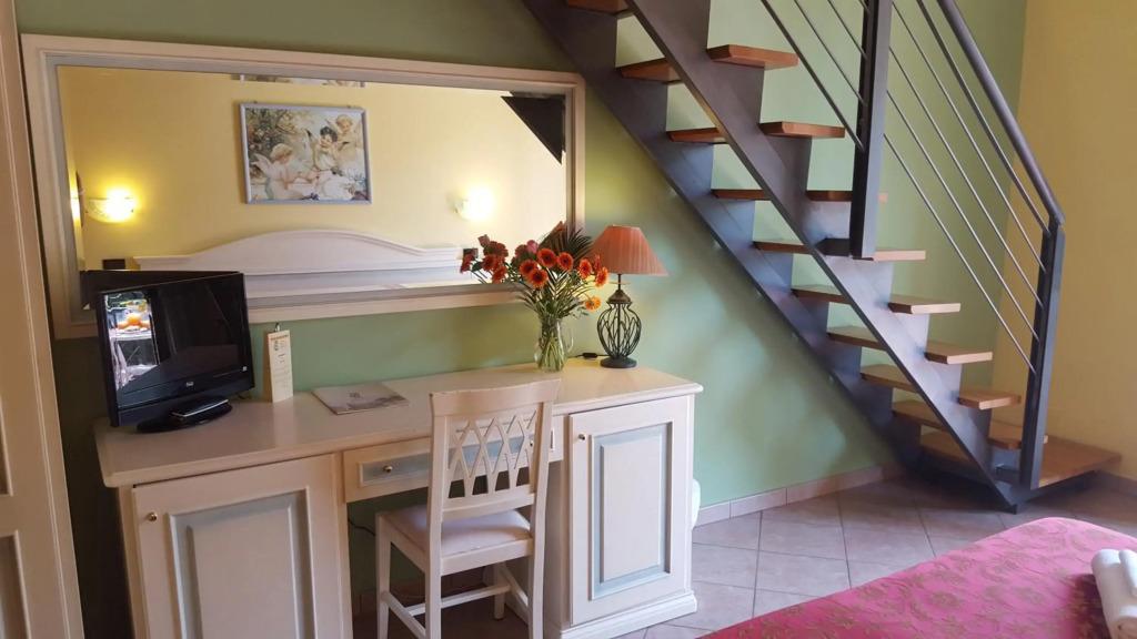 hotel image 11